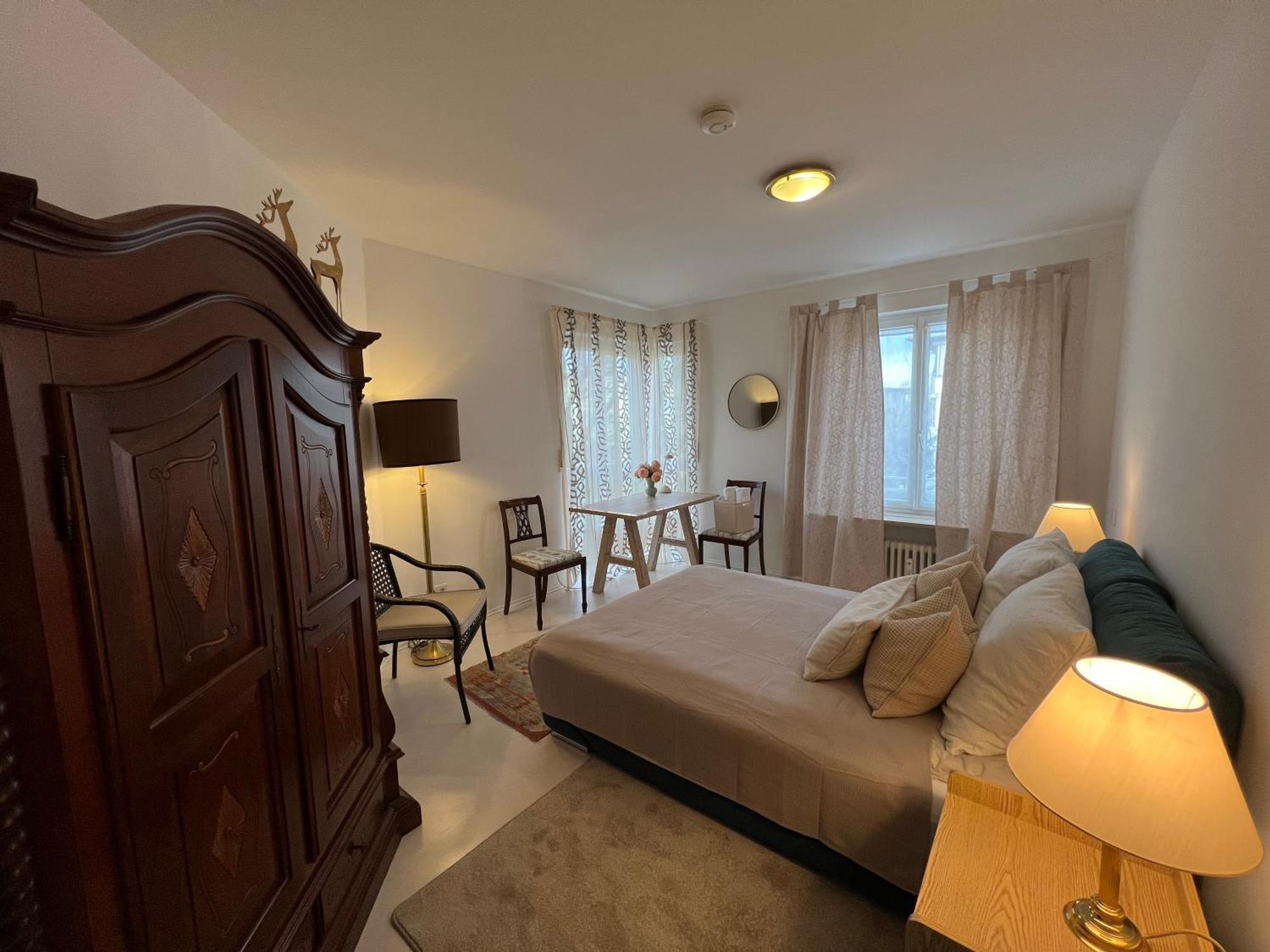 Homestay 15 Qm Mit Gemeinschaftsbad Munich