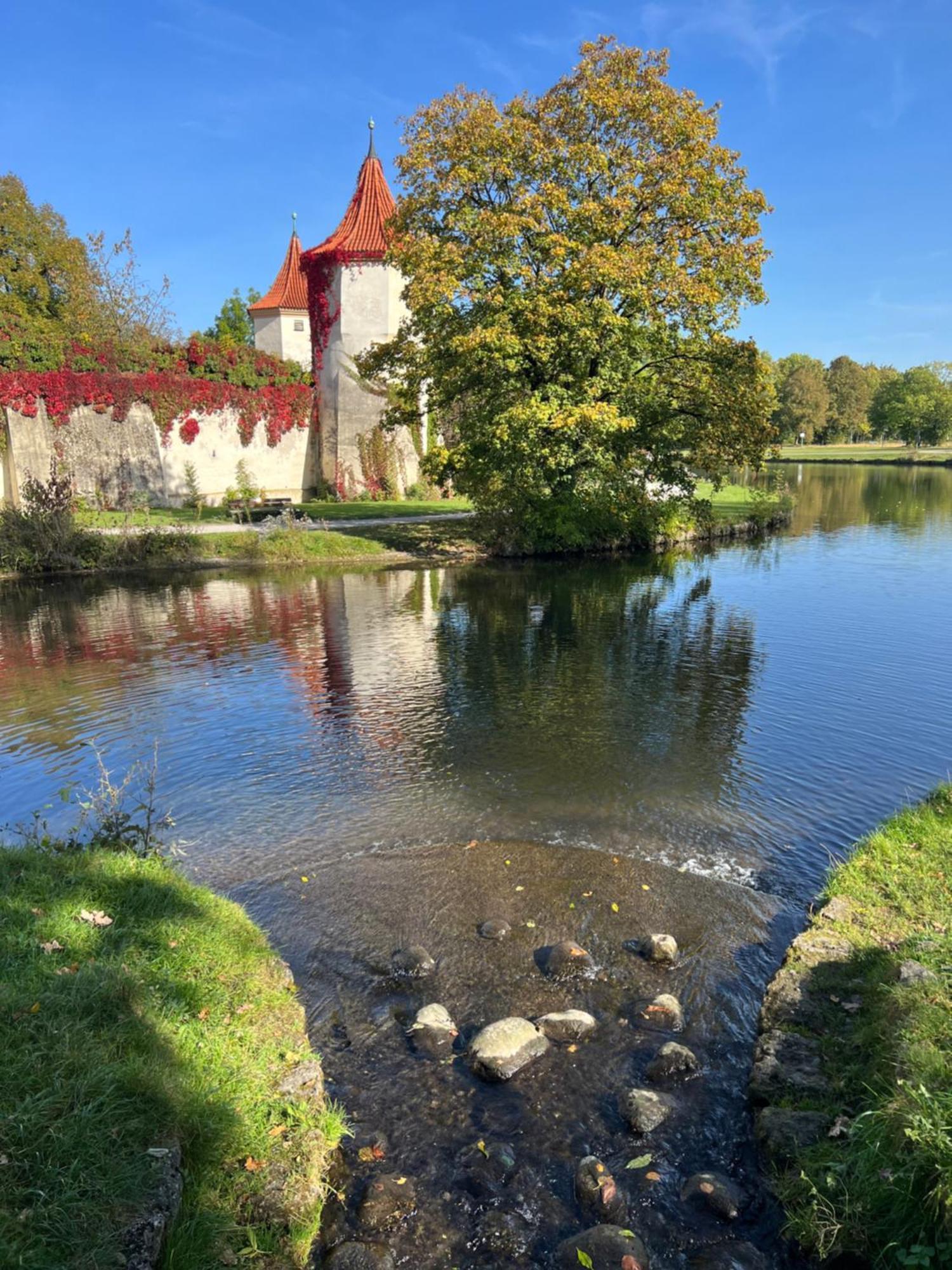 15 Qm Mit Gemeinschaftsbad Habitación en casa particular Múnich